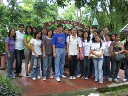 tree planting 2.JPG
